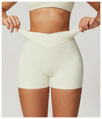 Cloud Crossover Shorts Creamy white