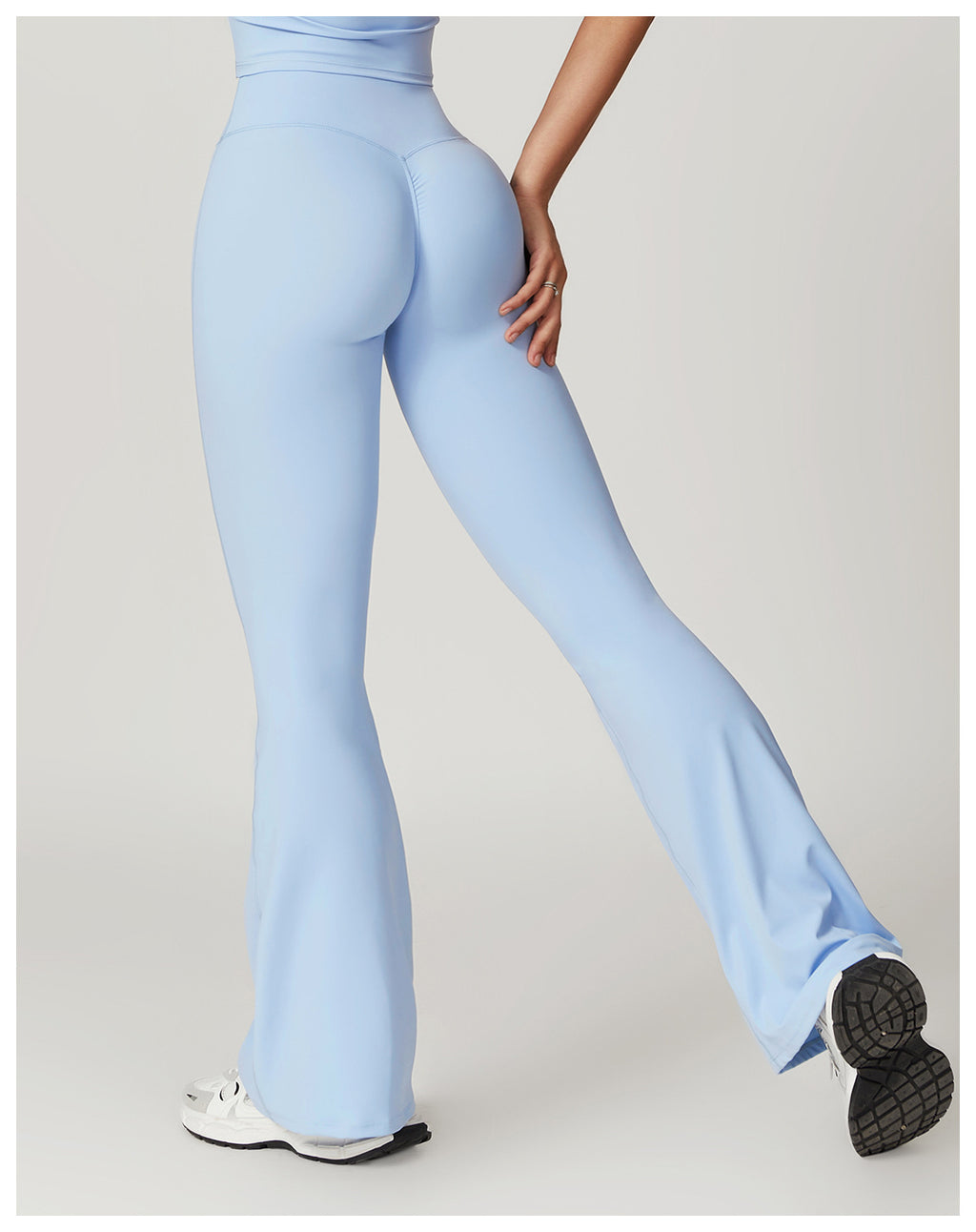 Cloud Fit flared Leggings Baby blue