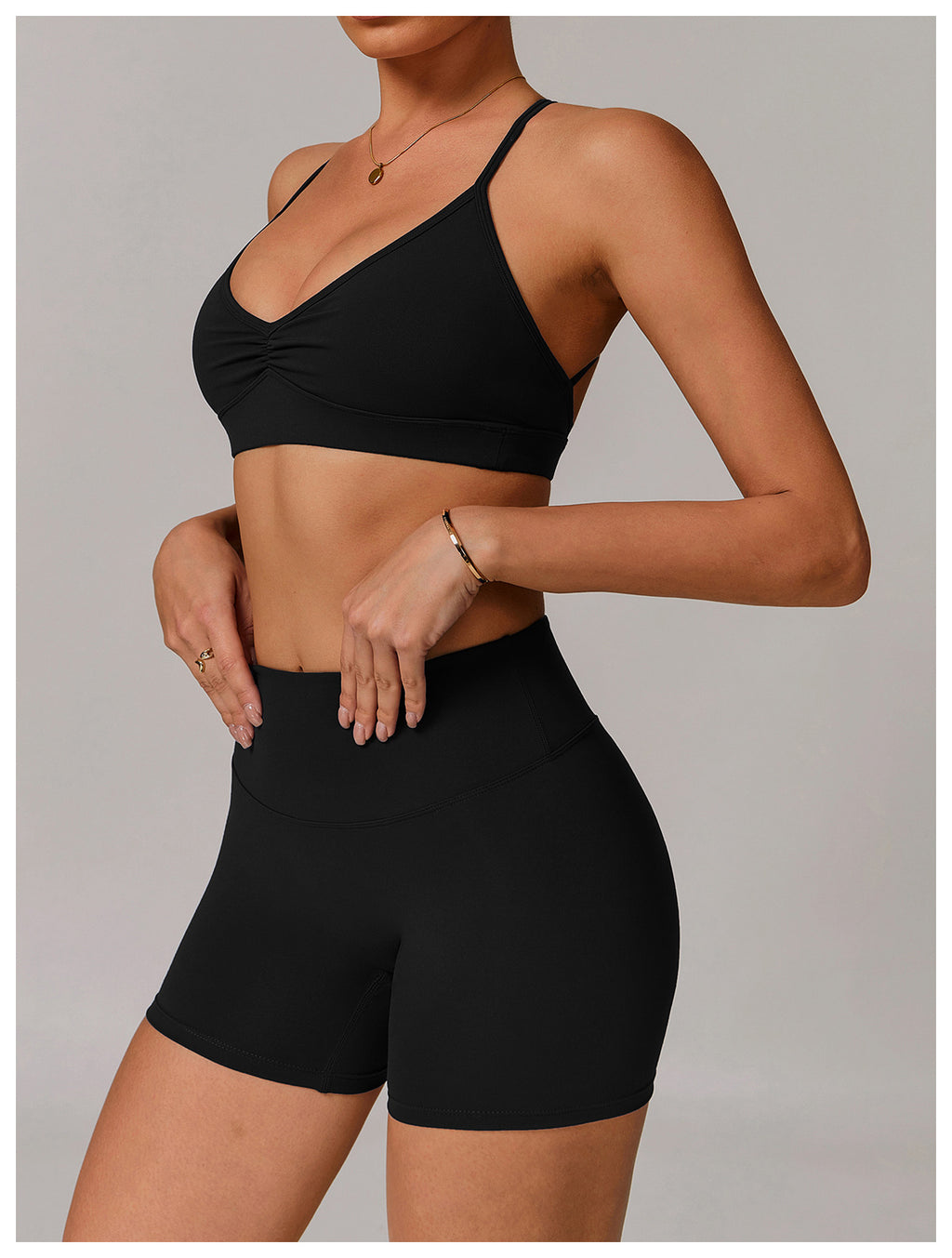 Foundation V-neckline sport Bra Black