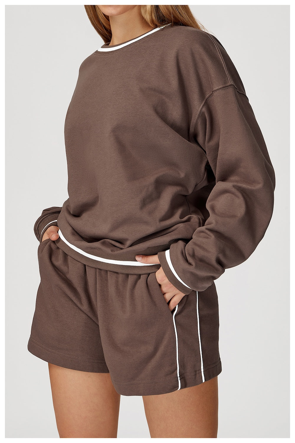 Routine Piping Sweatshirt Chocolate Brown